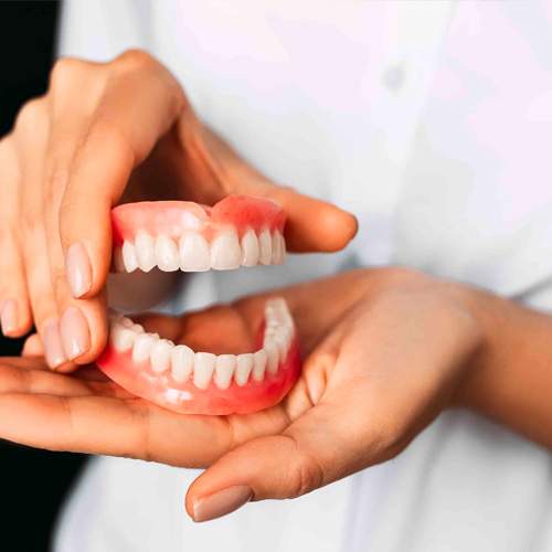 Dantų protezavimas | Odontologijos klinika Šiauliuose